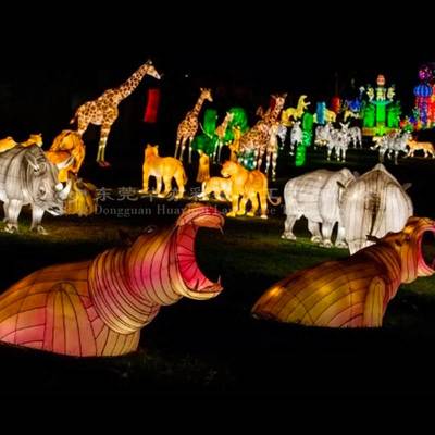 南方花市盛會(huì) 自貢彩燈技藝與花車船制造的璀璨融合